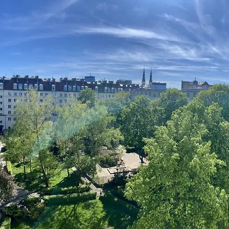 Sloneczny Koszykowy! Varsavia